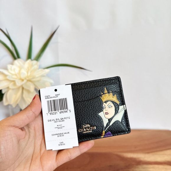 Coach Disney X Coach Card Case With Evil Queen Motif - Picture 5 of 6